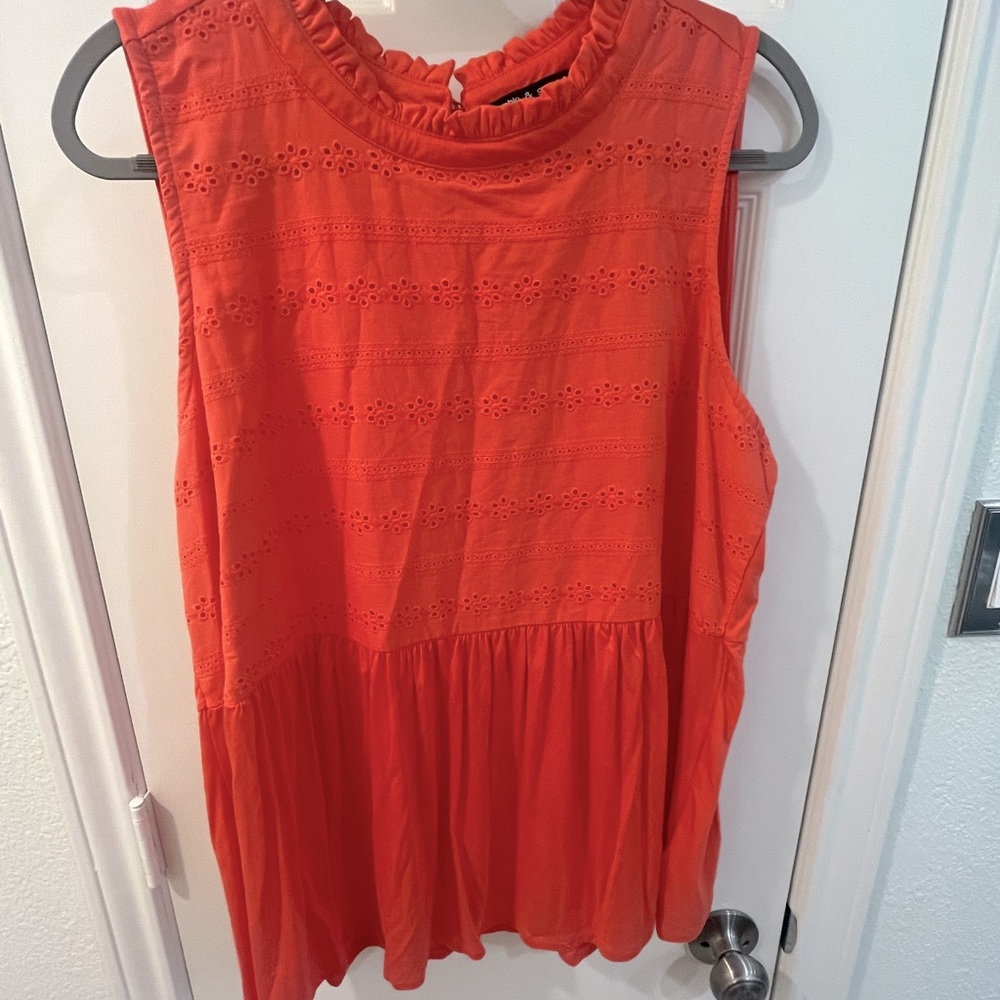 Cable and Gauge eyelet sleeveless top- never worn!